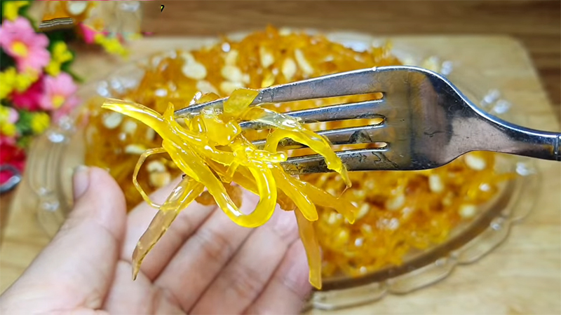 Mứt gừng dẻo với đu đủ dẻo Mứt gừng dẻo với đu đủ dẻo