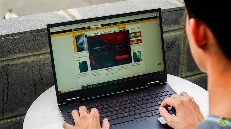 Vẫn có thể chơi game trên Windows 365, nhưng tốt nhất chúng ta nên mua một chiếc laptop gaming để chơi cho đã