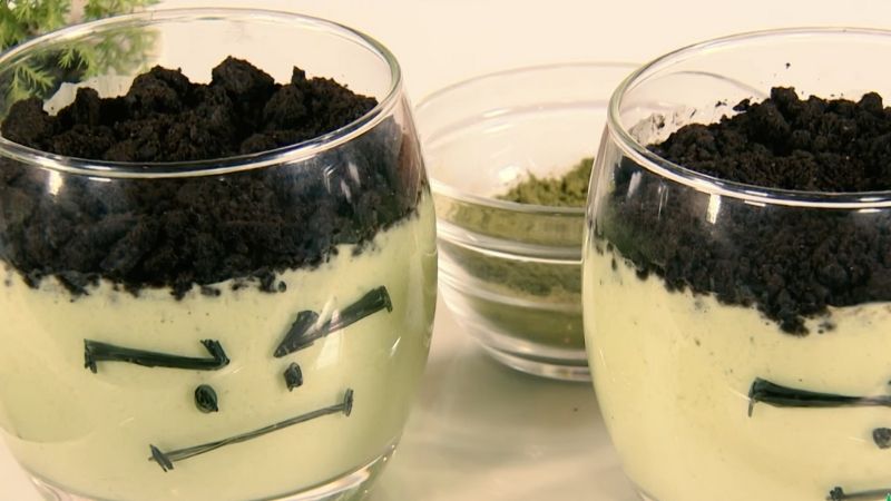 Ly Lassi chuối sữa trà xanh