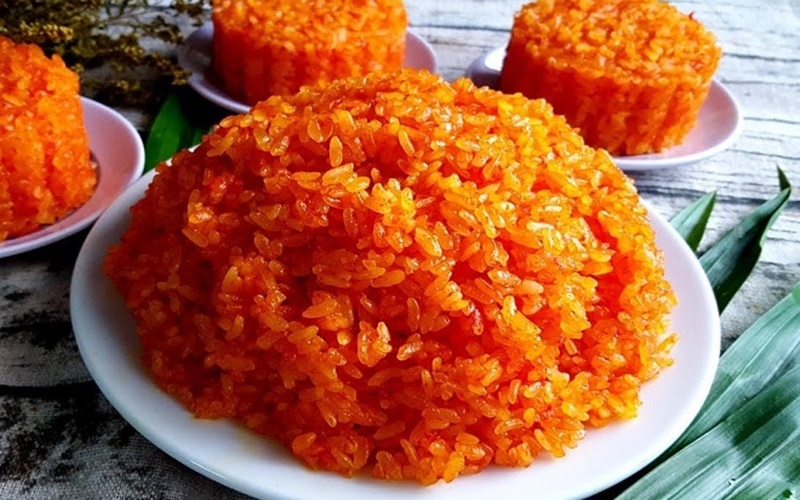 Xôi gấc nước cốt dừa