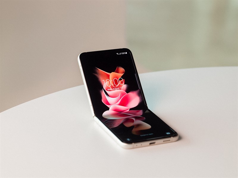 Galaxy Z Flip 3 5G sử dụng Android 11