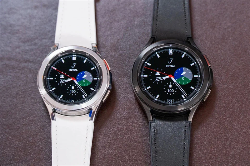 Галакси вотч 4 46мм. Samsung Galaxy watch 4 Classic 46mm. Samsung Galaxy watch 4 Classic 46mm Silver. Samsung Galaxy watch Classic 46mm. Samsung watch 4 46mm.