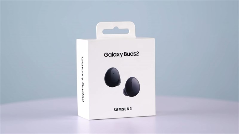 Hộp đựng của Samsung Galaxy Buds 2. Nguồn: GadgetByte.