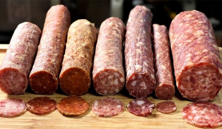 Salami là gì? Các loại salami? Ăn như thế nào? Cách chế biến Salami