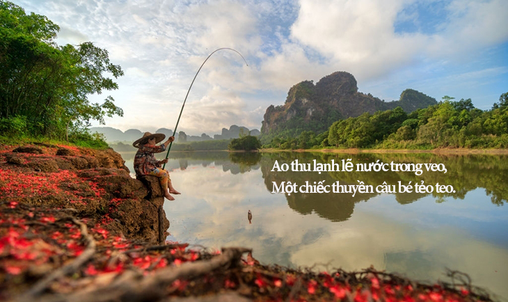Một chiếc thuyền câu bé tẻo teo