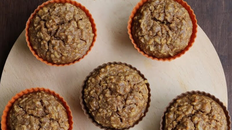 How to make delicious and nutritious oat apple cupcakes, good for dieters