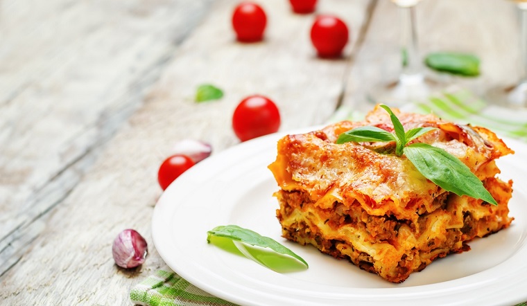 Lasagna là gì? Cách làm món Lasagna chuẩn Ý