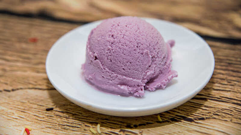 How to make delicious taro ice cream simply without using a machine