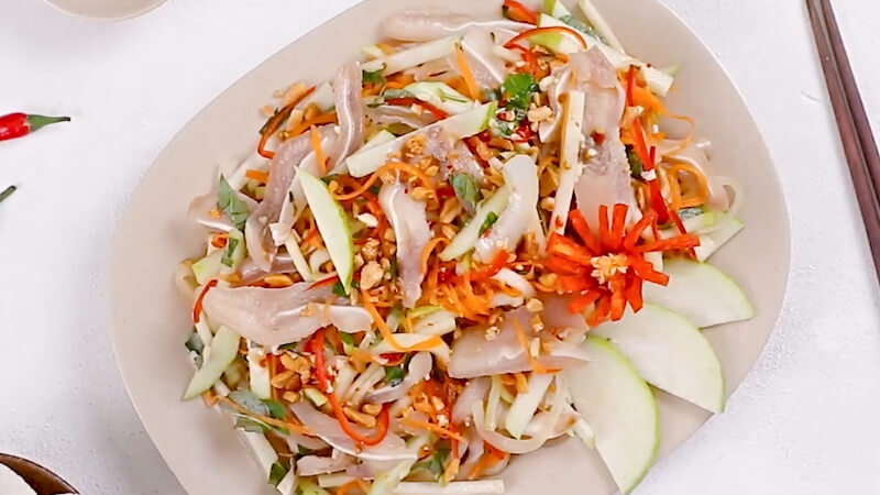 How to make delicious crispy pork ear guava salad is very simple