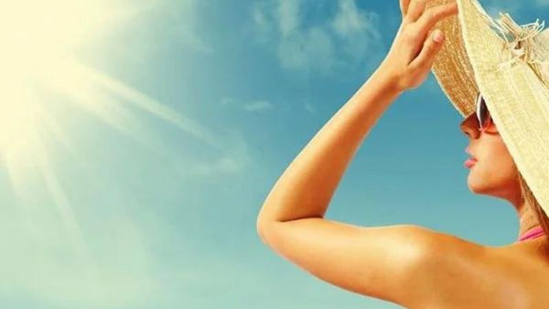 Tia UV từ ánh nắng mặt trời làm giảm quá trình sản xuất collagen