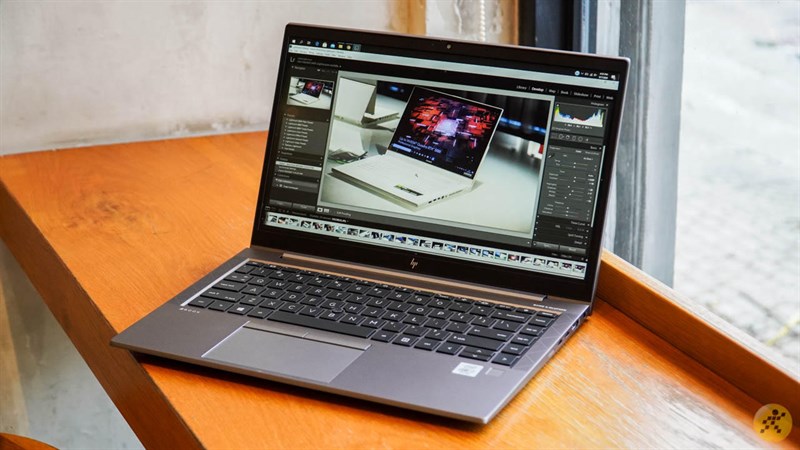 TOP 4 laptop có thiết kế mỏng nhẹ, hiệu năng cao dành cho người làm sáng tạo, được nhiều sự yêu thích tại Thế Giới Di Động TOP 4 laptop có thiết kế mỏng nhẹ, hiệu năng cao dành cho người làm sáng tạo, được nhiều sự yêu thích tại Thế Giới Di Động