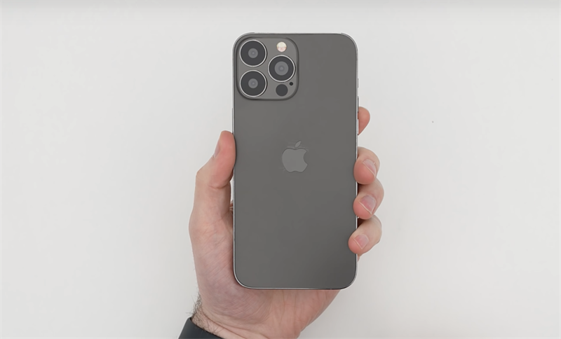 iPhone 13 Pro Max camera sẽ cho ra chất ảnh chụp ấn tượng. Nguồn: Unbox Theraphy.