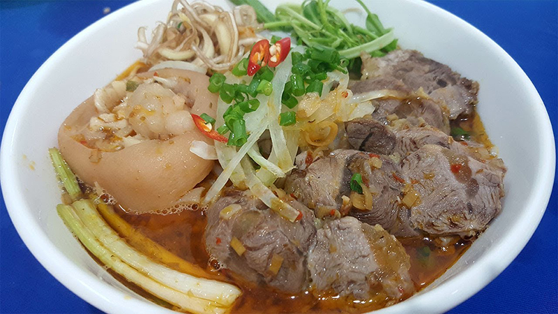 Bún bò Hồng