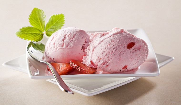 Cách làm kem gelato sữa dâu kiểu Ý không cần máy ngon mê ly tại nhà