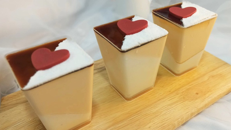 Panna cotta dừa caramel