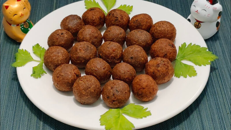 How to make delicious vegetarian beef balls prepared to eat with vermicelli and pho are delicious