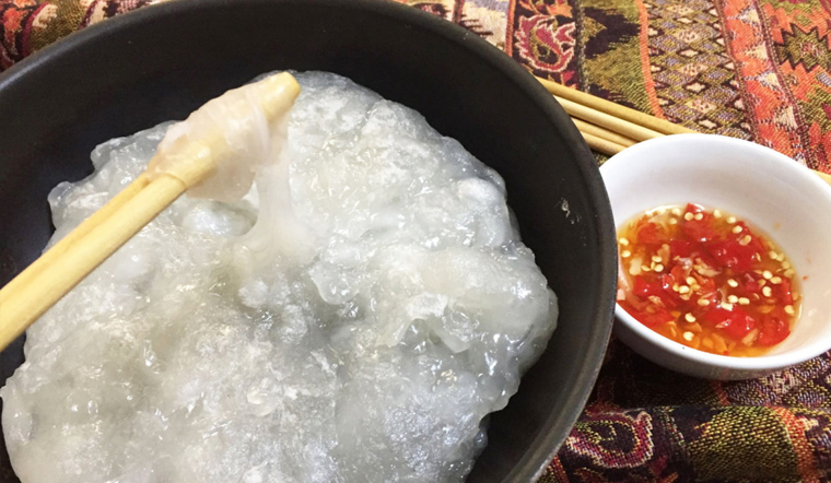 How to make flour, tapioca flour stir fish sauce, but strange but delicious