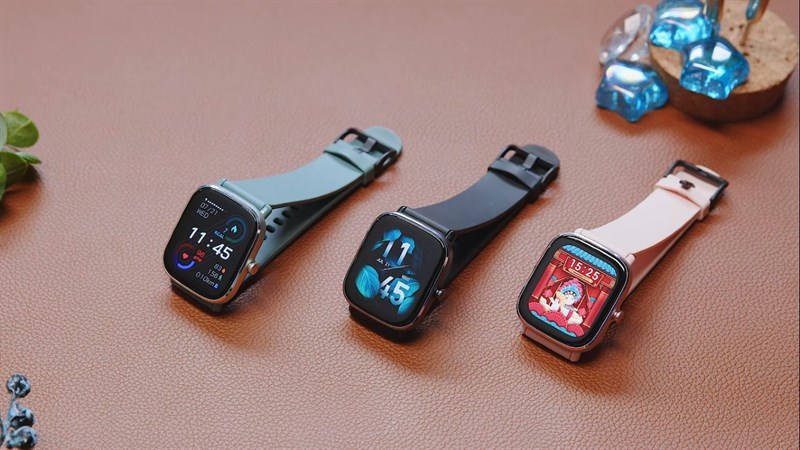 Có nên mua đồng hồ thông minh giá rẻ dưới 2 triệu? Gợi ý đến bạn 5 mẫu smartwatch pin trâu, nghe gọi tốt, có nhiều tính năng tiện lợi