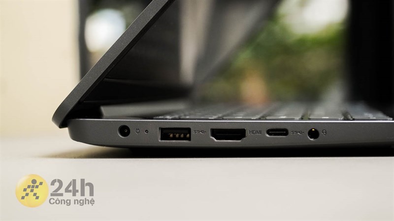 Laptop giá rẻ - Lenovo Ideapad 3 15ITL6 i3 (82H8005CVN)