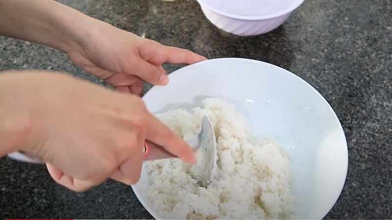 Cách thực hiện bánh gạo hấp baekseolgi ngon như ăn ở Hàn Quốc