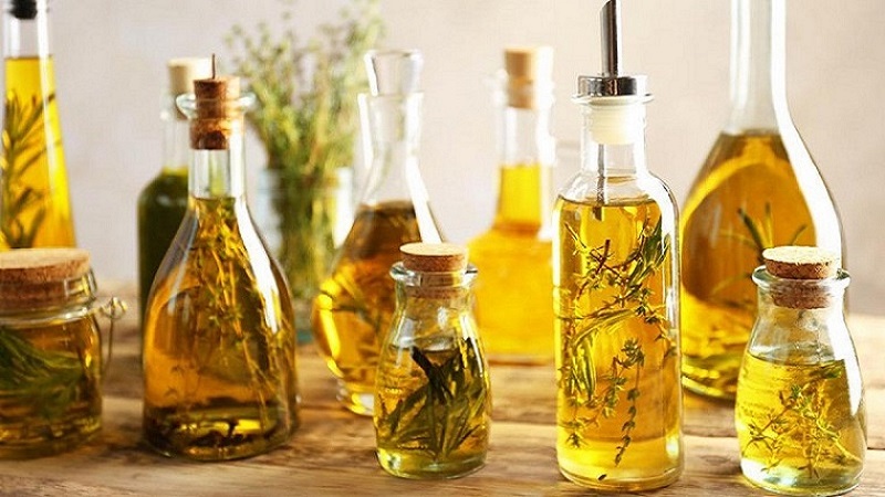 Safflower oil (Dầu cây rum) là gì?