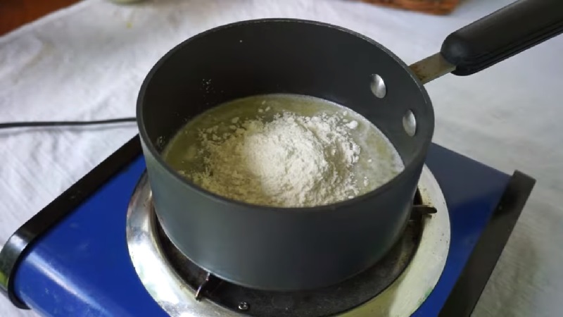 Công đoạn làm bột bánh su kem