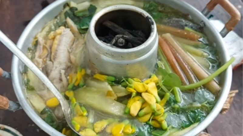 Thành phẩm canh chua quả bứa