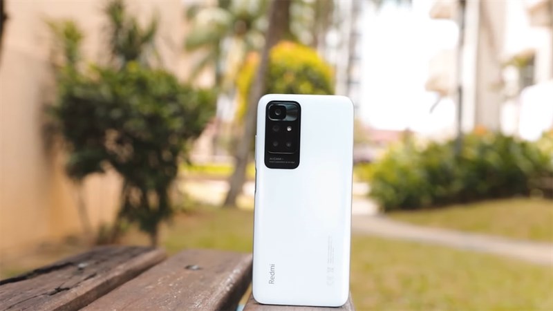 Xiaomi Redmi 10 Prime có thiết kế sang trọng, hiện đại