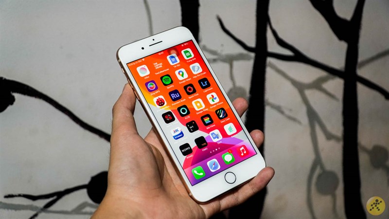 Bạn đã thử chuyển vùng cho chiếc iPhone 8 Plus của mình chưa?
