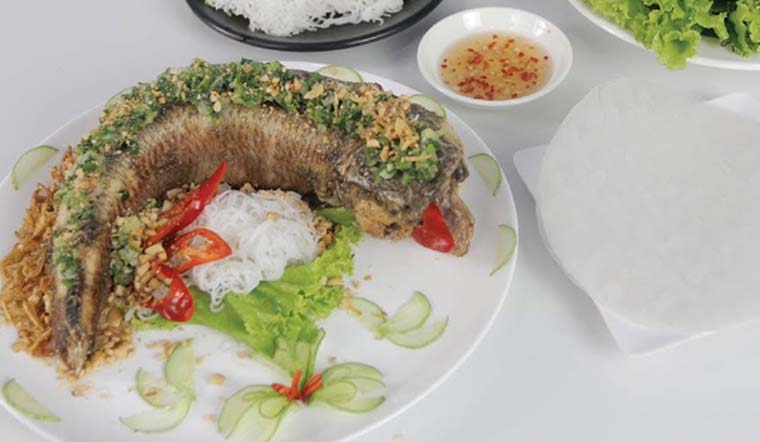 Học ngay cách làm cá quả nướng mỡ hành thơm ngon tại nhà