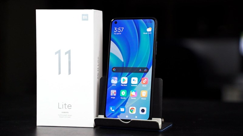 Hiện vẫn chưa có thông tin về giá bán cũng như thời điểm ra mắt của Xiaomi Mi 11 Lite NE (Ảnh minh họa: Mi 11 Lite).