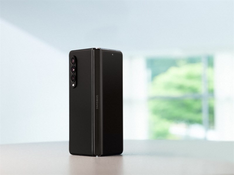 Đen Phantom (Phantom Black)