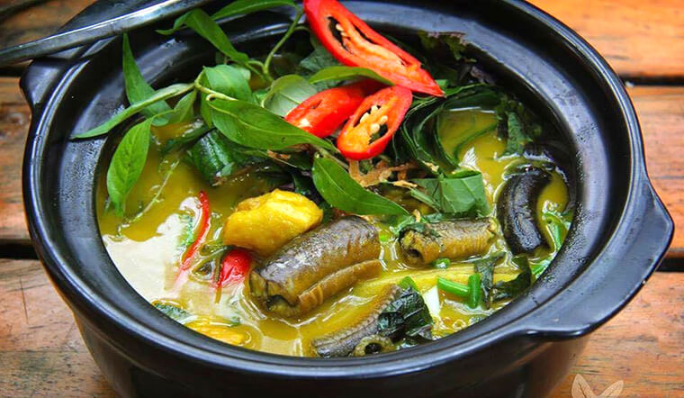 Cách làm lươn om củ chuối thơm ngon đậm vị