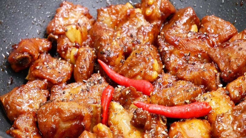 How to make fried pork ribs with delicious fish sauce