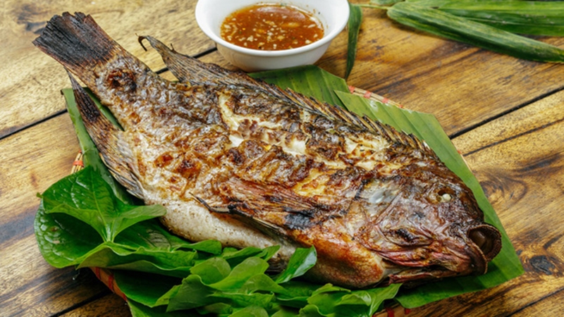 Cá rô phi nướng muối ớt Cá rô phi nướng muối ớt