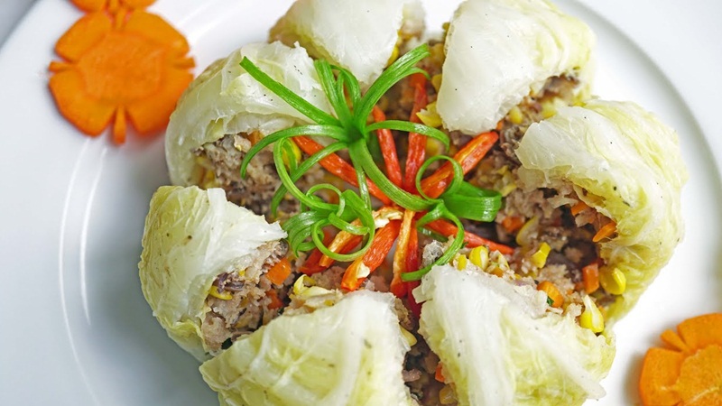 How to make attractive and beautiful five-color cabbage rolls for home meals