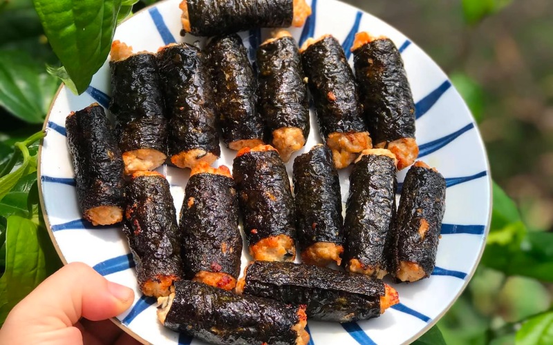 How to make delicious, crispy seaweed chicken roll