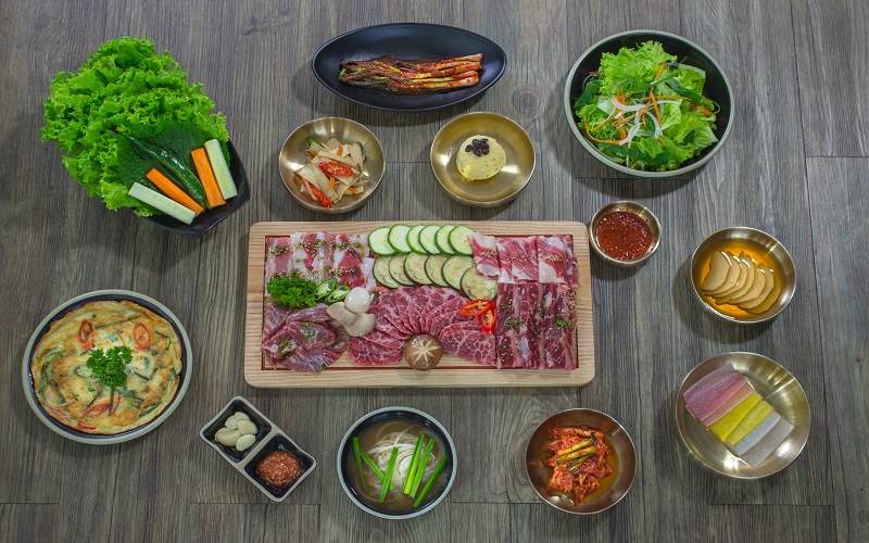 Shilla Korean BBQ có 50 món ăn khác nhau