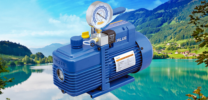 Vacuum pump pumping water