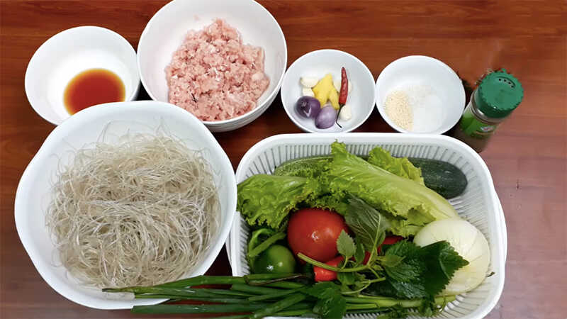 How to make crispy sweet and sour vermicelli that is simple and attractive at home