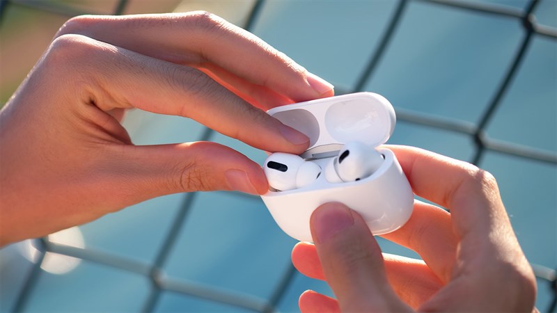 tai nghe AirPods giảm giá bạc triệu