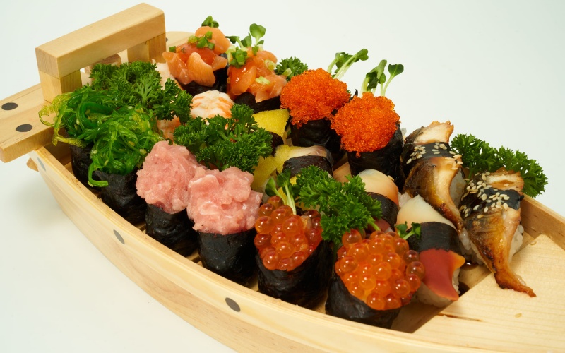 Món sushi nhìn thôi đã muốn ăn rồi