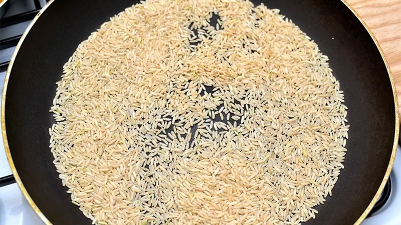 Rang gạo để nấu cháo sò huyết