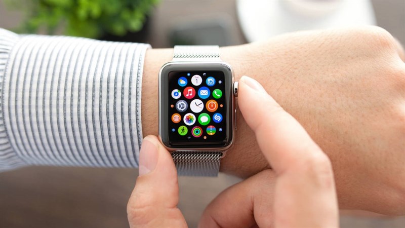 Mừng Quốc khánh, Apple Watch giảm đến 4.4 triệu