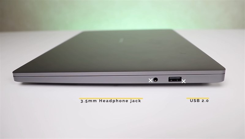 Cạnh phải của Mi Notebook Pro 2021. Nguồn: Tech Singh.