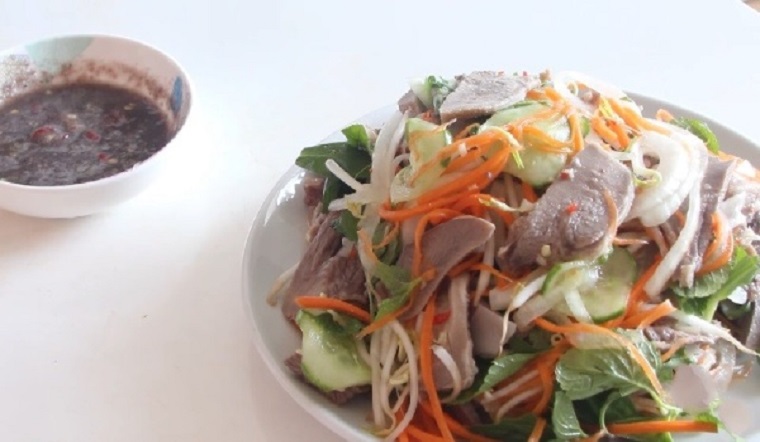 Cách làm gỏi đu đủ lưỡi heo đậm đà thơm ngon đổi vị cho bữa ăn 