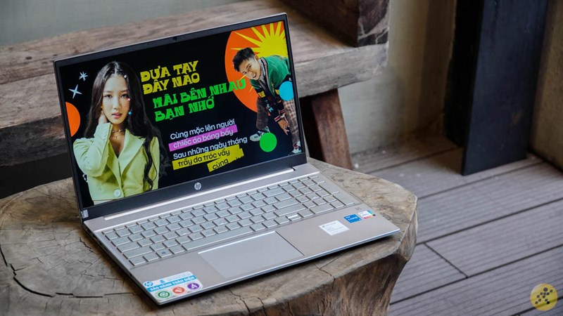 Top 5 laptop xách tay mùa tựu trường giá rẻ tại Thế Giới Di Động