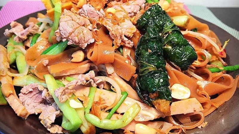 Bánh đa trộn cay Bánh đa trộn cay