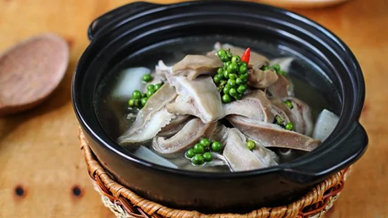 Canh bao tử hầm tiêu xanh