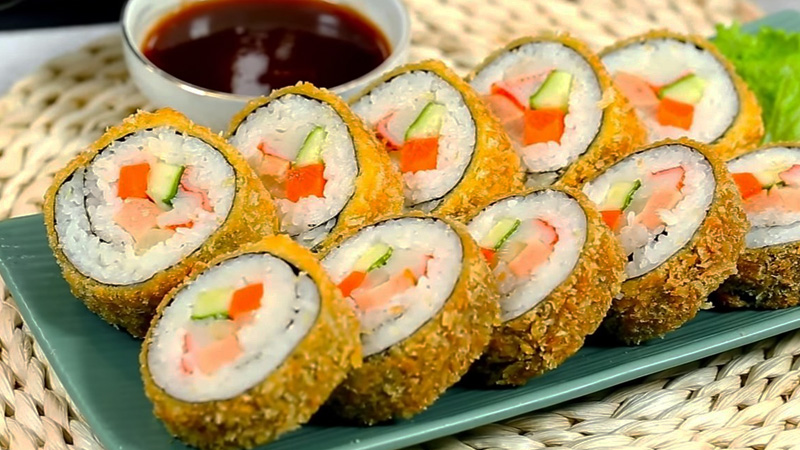 Kimbap chiên giòn